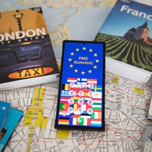 Nova pravila o roamingu za putnike u EU-u: „u roamingu kao kod kuće” još 10 godina